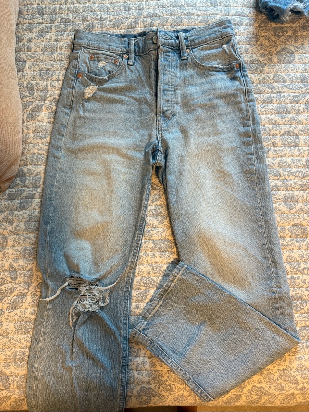 Gap Light Wash High Rise - Straight